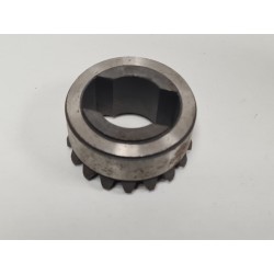 Koronka mechanizmu różnicowego Fiat 126p