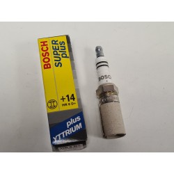 Świeca zapłonowa bosch 0 242 229 655  HR 8 D+