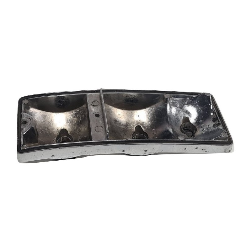 Lampa tył fiat 125p kombi używana
