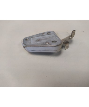 Regulator napięcia Opel OMEGA A