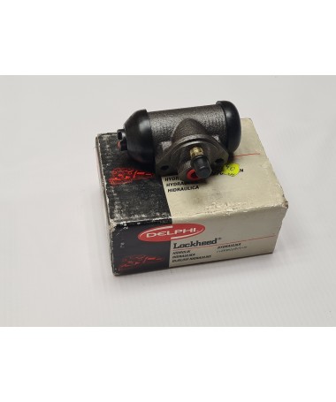 Cylindek hamulcowy przód Fiat 126p STD