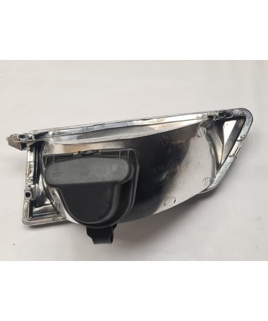 Lampa przednia prawa Peugeot 106