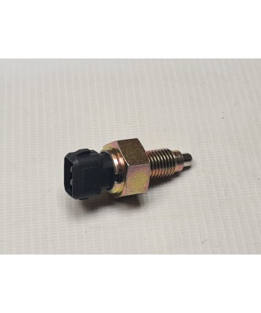 Wyłącznik świateł cofania VW GOLF  JETTA