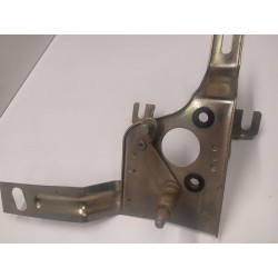 Podstawa mechanizmu wycieraczek FSO Polonez