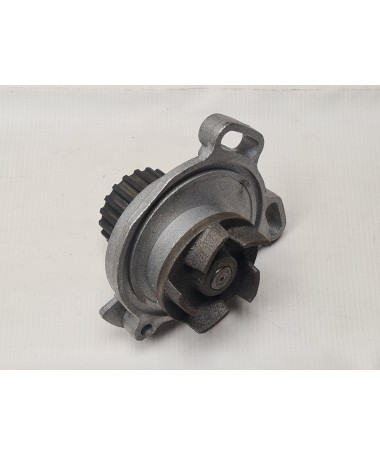 Pompa wody Audi 100  2.0 D , 2.4 D