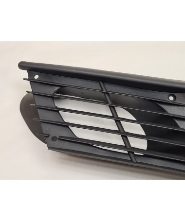 Kratka wlotu powietrza lewe Fiat 126p