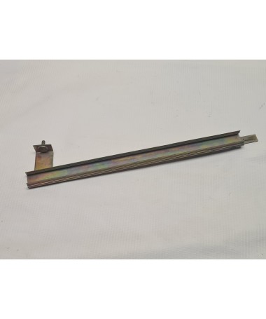 Prowadnica szyby drzwi prawa Fiat 125p