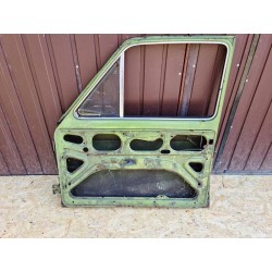 Drzwi prawy przód Zastava 1100 używane
