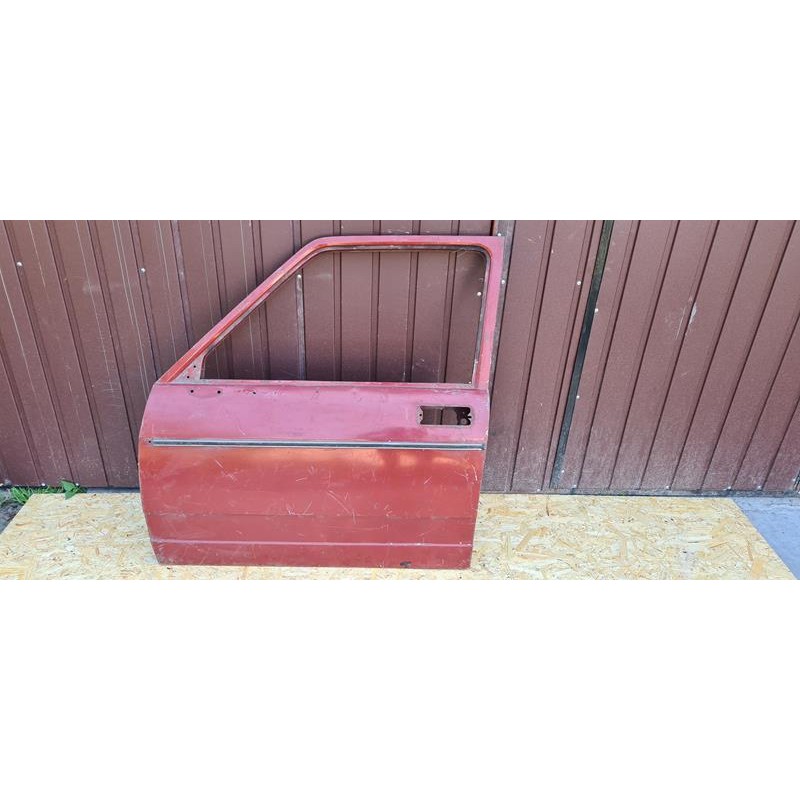 Fiat 132  drzwi lewe używane