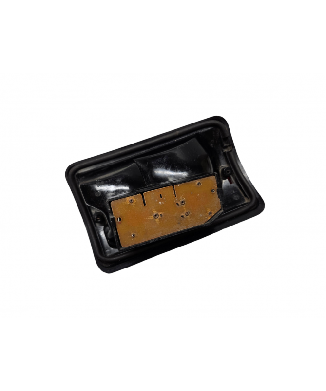 Lampa tył prawa Fiat 126p używana