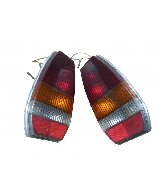 Komplet lamp tył Skoda 105