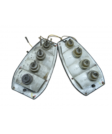 Komplet lamp tył Skoda 105