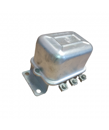 Regulator napięcia RG15k-25A 12V Żuk Nysa