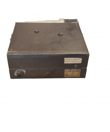 Radio Clarion model PE-801