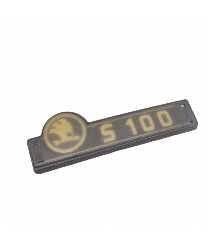 Znaczek emblemat Skoda 100S