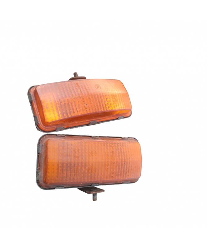 Lampy kierunkowskazu Skoda 105
