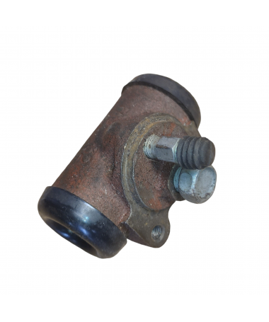 Cylinderek hamulcowy UAZ Żuk Nysa