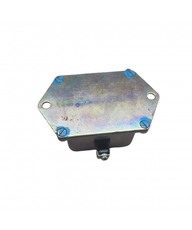 Regulator napięcia 51023747 12B UAZ 469B